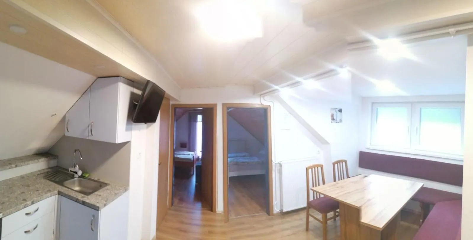 Apartments Gubanec Cerklje na Gorenjskem 2*,