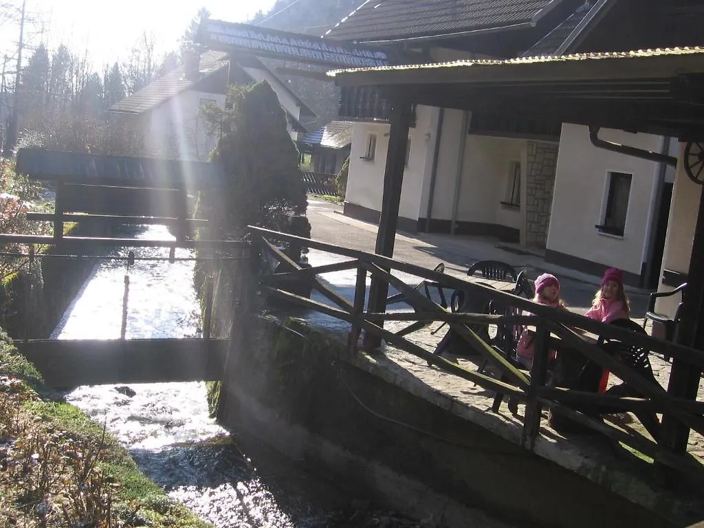 ** Pensión Apartments Gubanec Cerklje na Gorenjskem Eslovenia