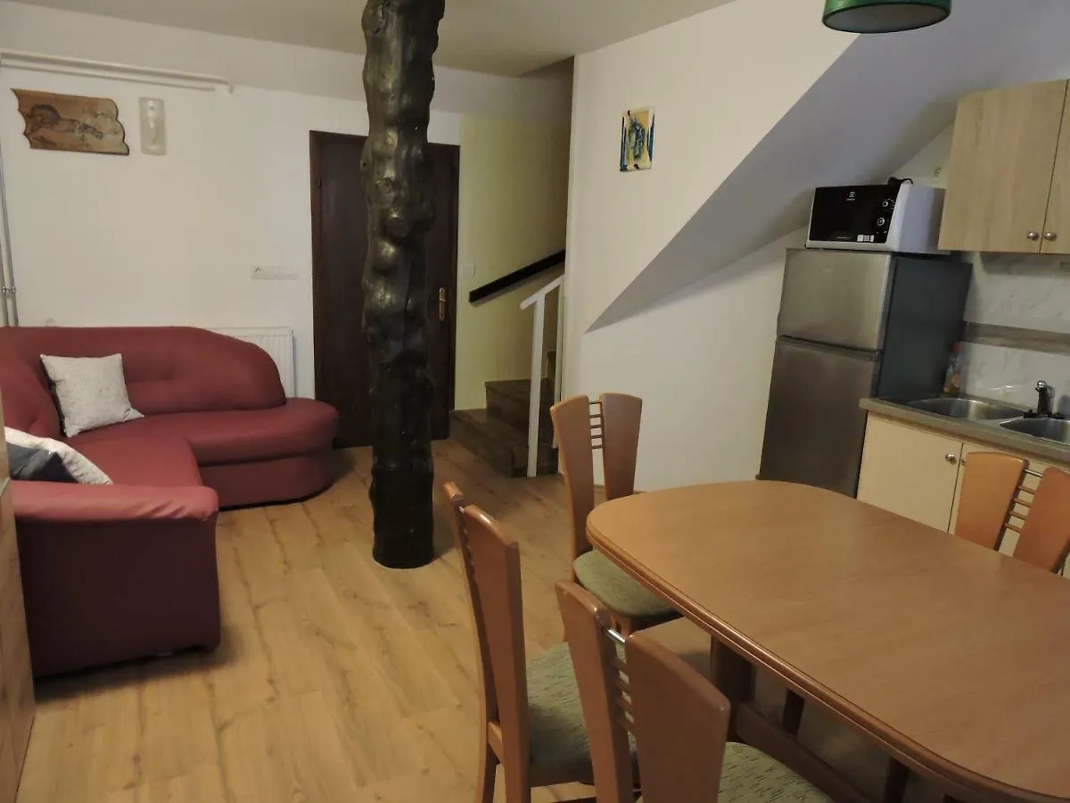 Gæstehus Apartments Gubanec Cerklje na Gorenjskem