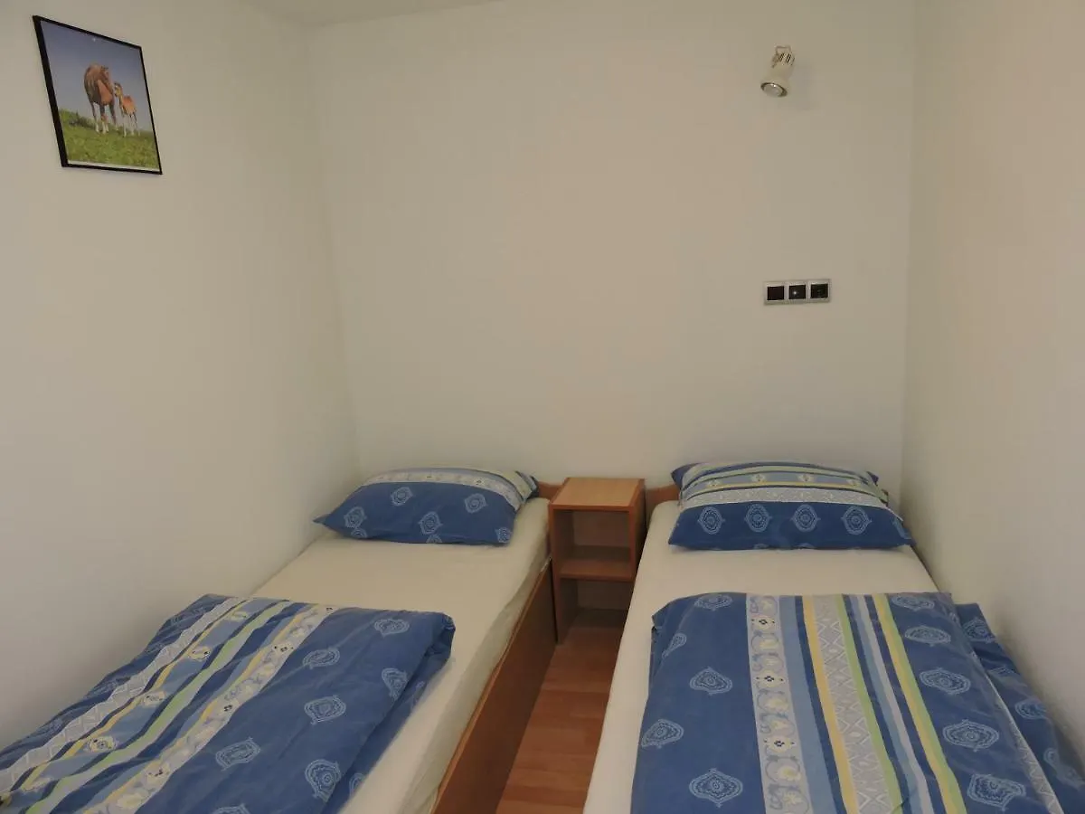 Apartments Gubanec Cerklje na Gorenjskem